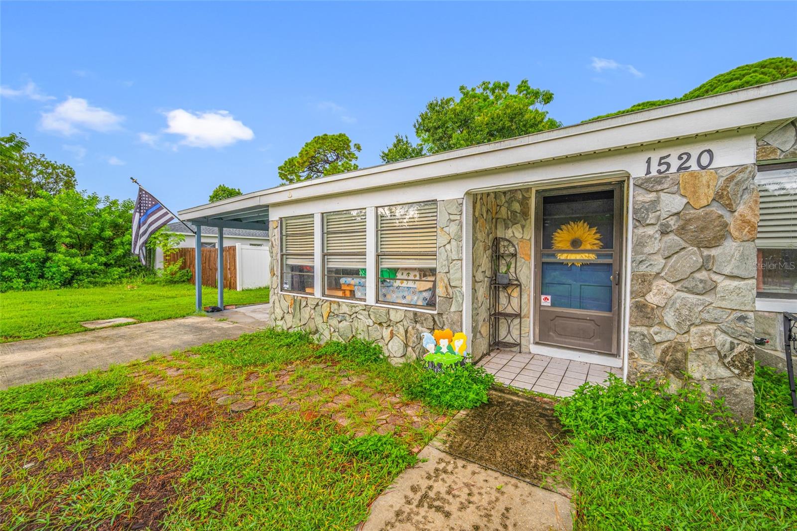 Photo of 1520 NORFOLK STREET ST PETERSBURG FL 33710
