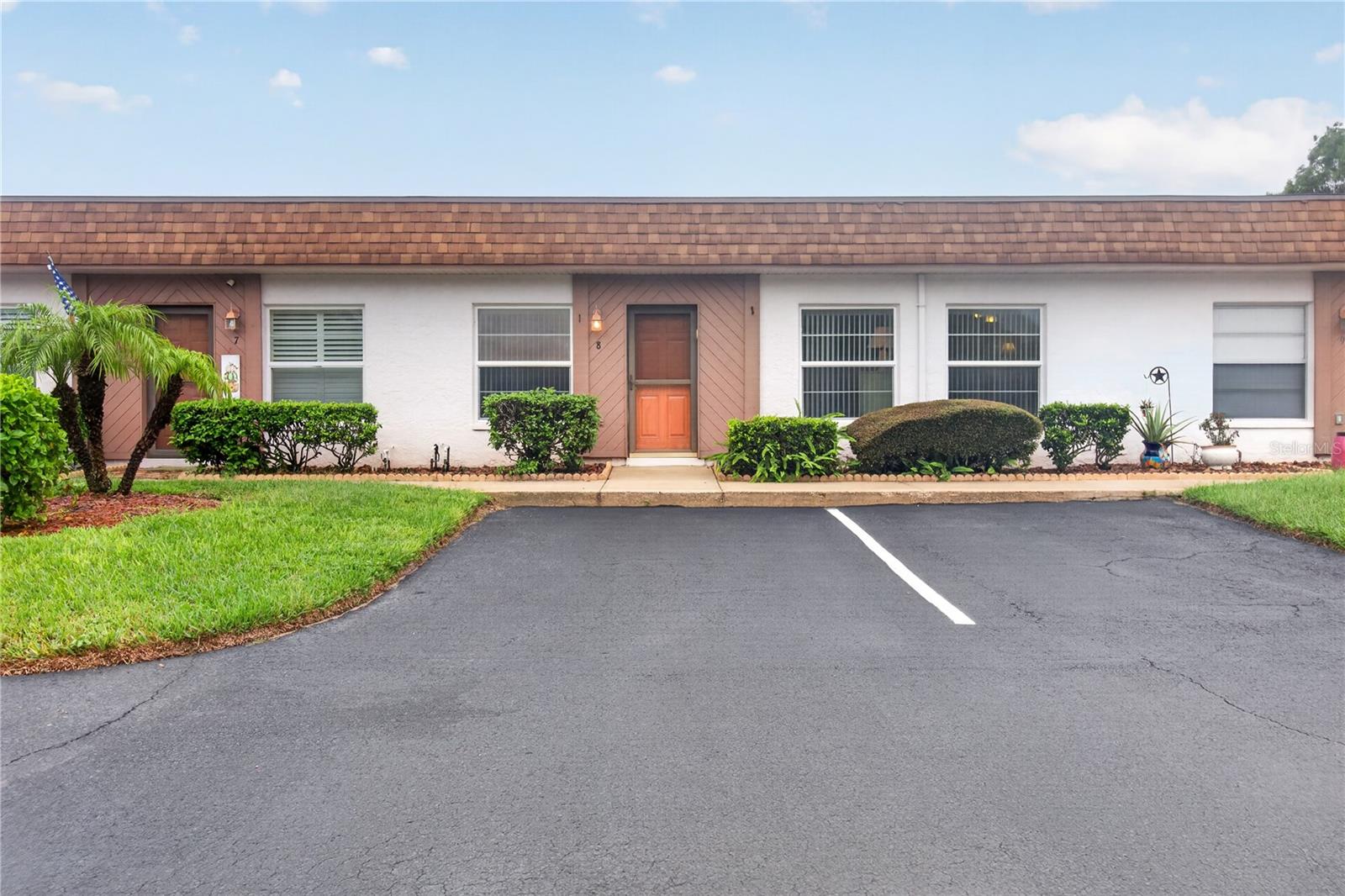 Photo of 6176 CHESHAM DRIVE #8 NEW PORT RICHEY FL 34653