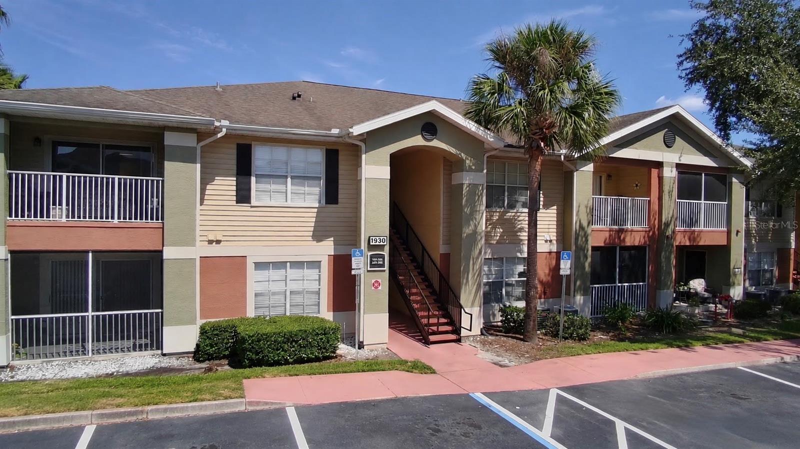 Photo of 1930 SUMMER CLUB DRIVE #202 OVIEDO FL 32765