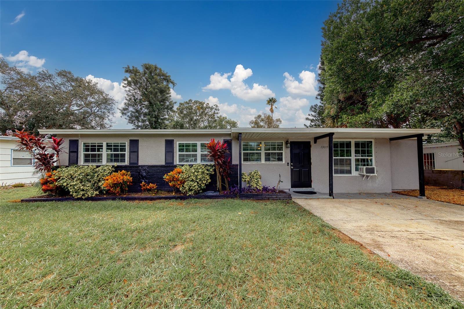 Photo of 1309 MARY L ROAD CLEARWATER FL 33755
