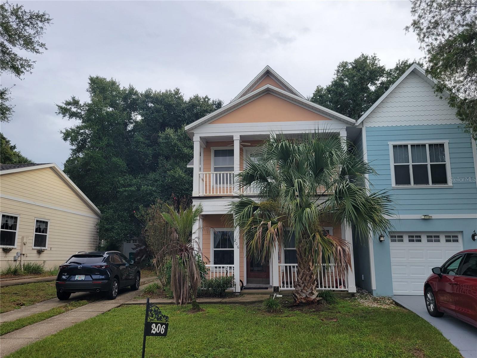 Photo of 206 FEARON AVENUE MOUNT DORA FL 32757