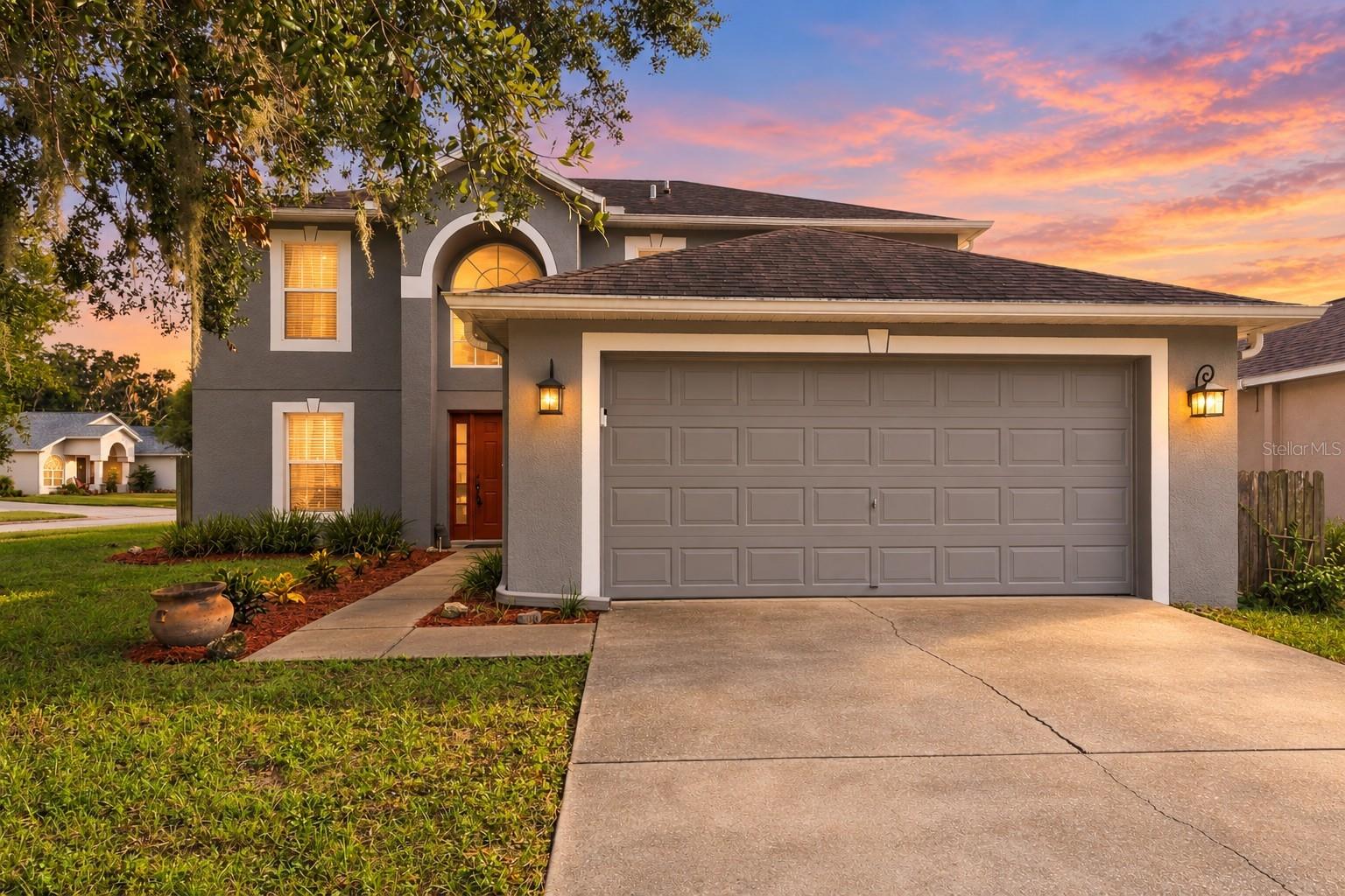 Photo of 1103 SOARING OSPREY WAY VALRICO FL 33594