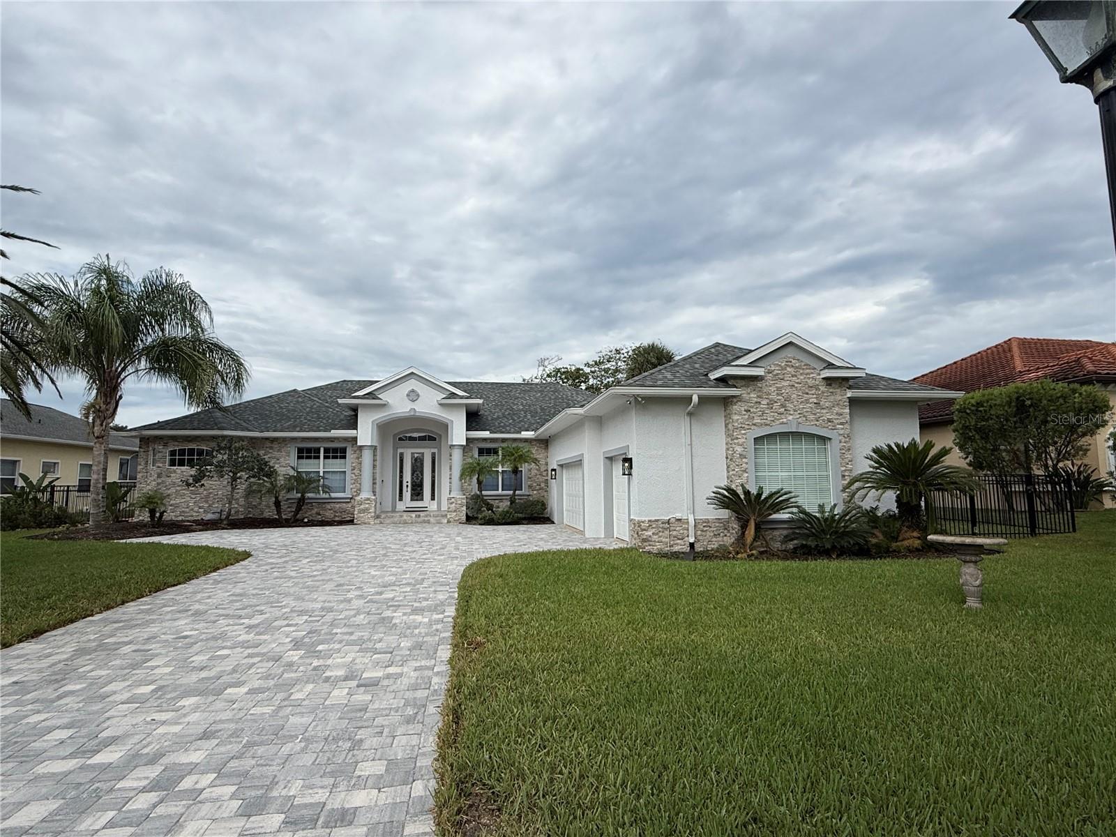 Photo of 24 OLD OAK DRIVE PALM COAST FL 32137