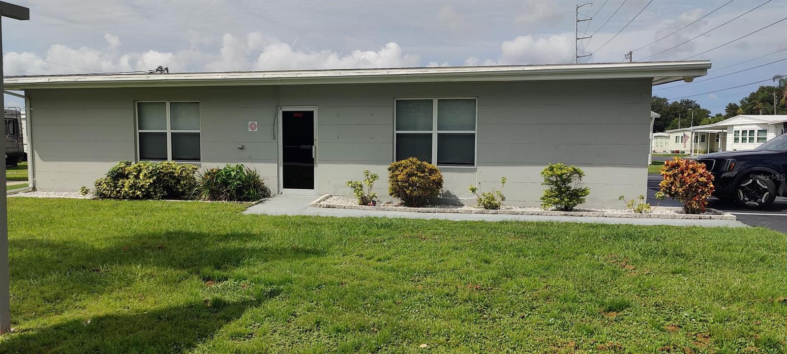 Photo of 1602 N OLD COACHMAN ROAD CLEARWATER FL 33765