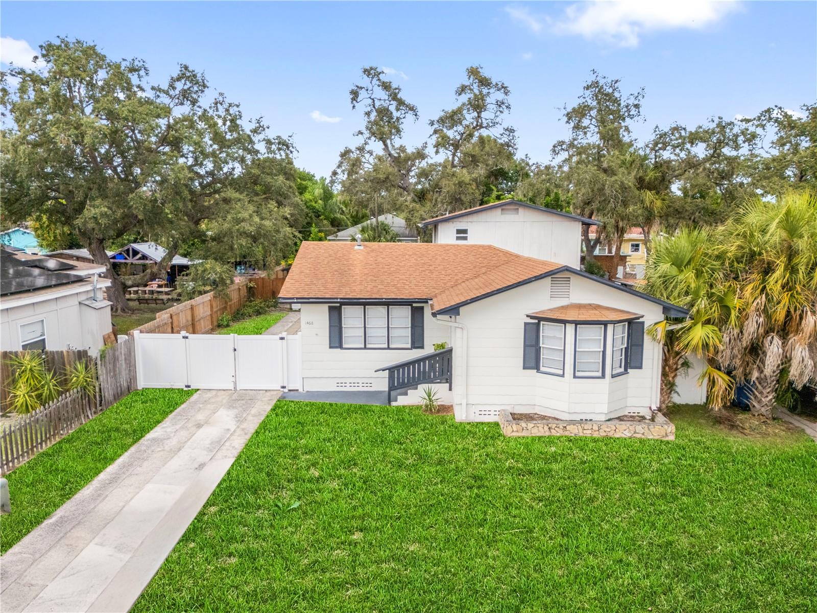 Photo of 1468 DRUID ROAD CLEARWATER FL 33756