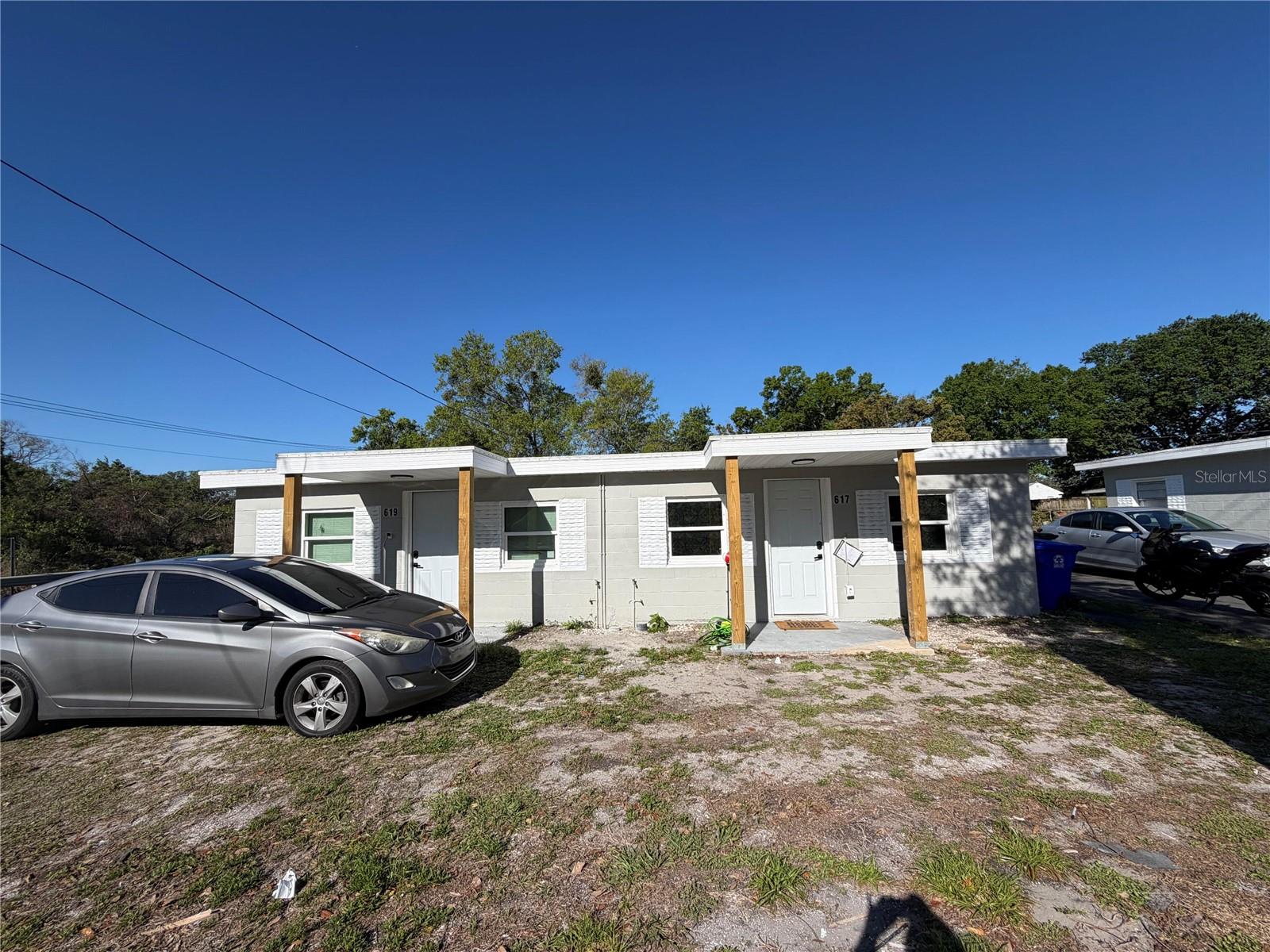 Photo of 617 PLATEAU AVENUE LAKELAND FL 33815