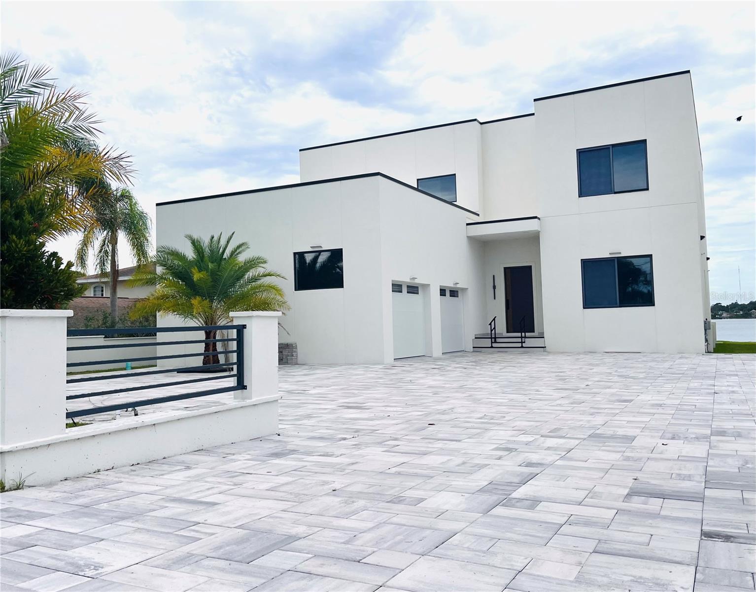 Photo of 2115 N HALIFAX AVENUE DAYTONA BEACH FL 32118