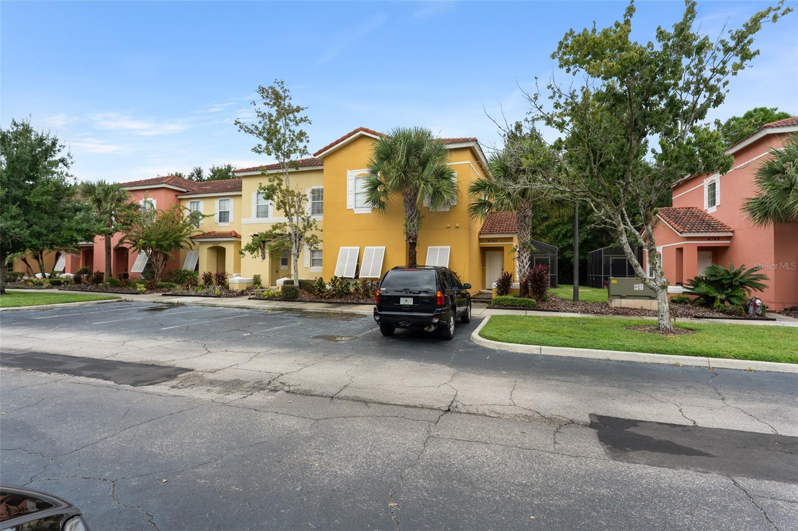 Photo of 4747 ORMOND BEACH WAY KISSIMMEE FL 34746