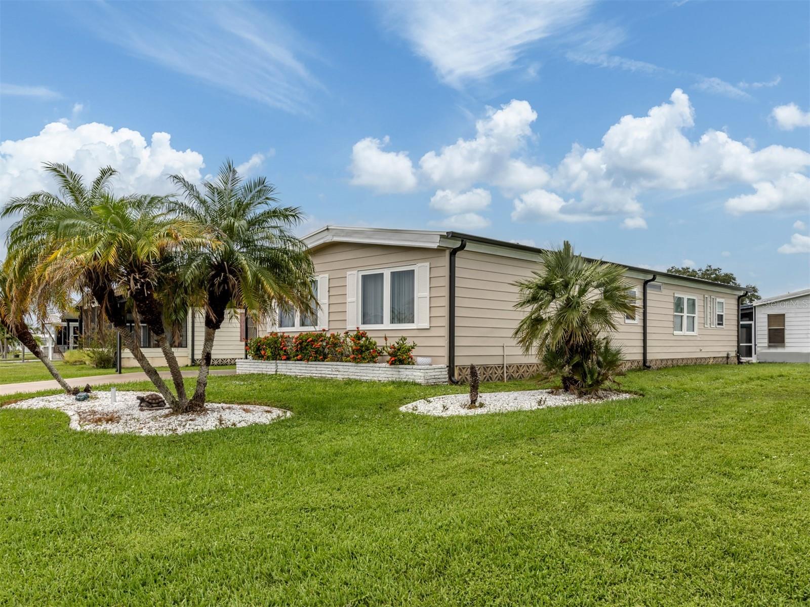 Photo of 196 PALM HARBOR DRIVE NORTH PORT FL 34287