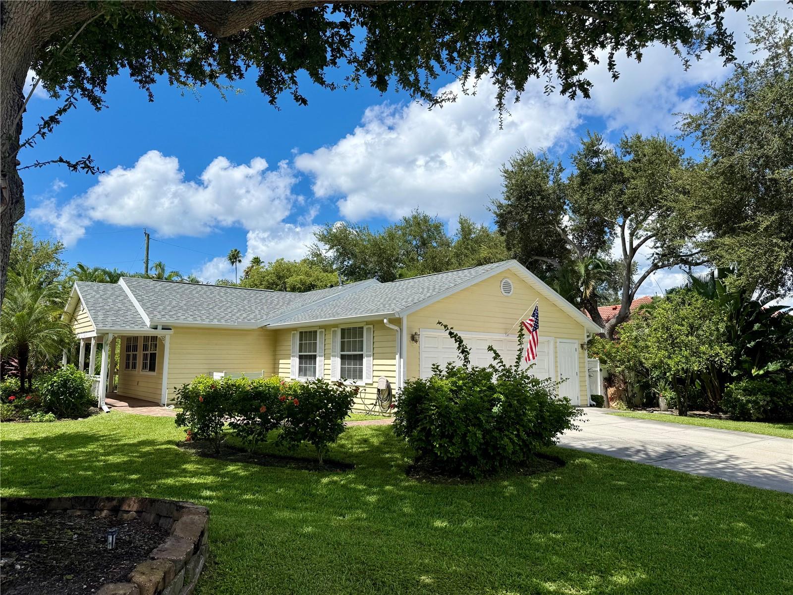 Photo of 1689 ALTA VISTA STREET SARASOTA FL 34236