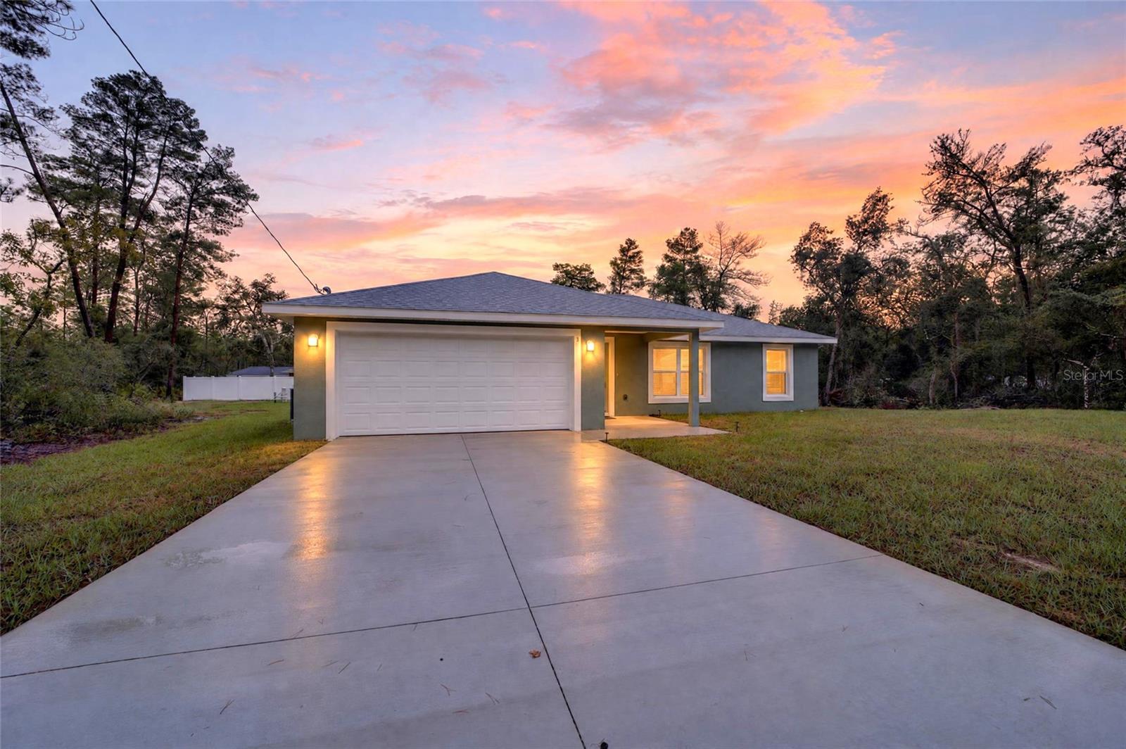 Photo of 3 FISHER WAY PLACE OCKLAWAHA FL 32179