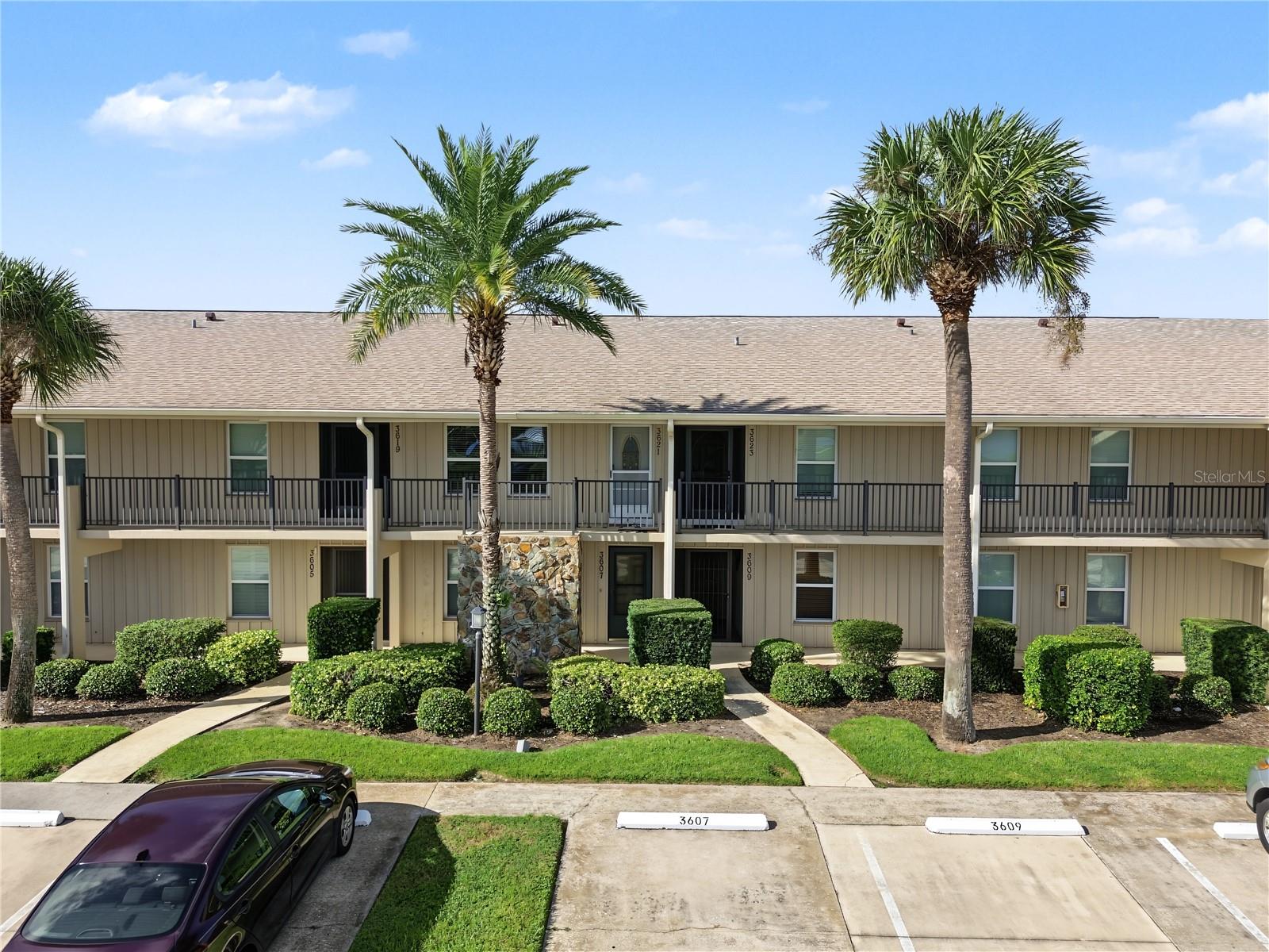 Photo of 3621 EDGEWATER DRIVE #207 SEBRING FL 33872