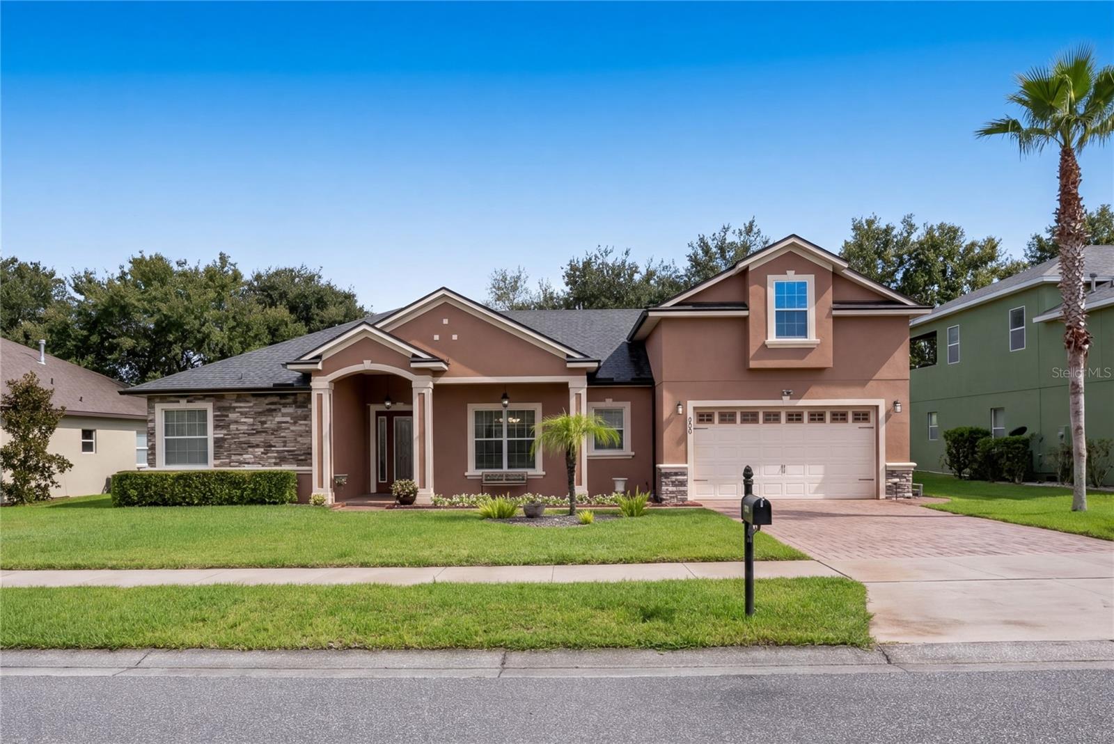 Photo of 204 SHADY HEATHER LANE GROVELAND FL 34736