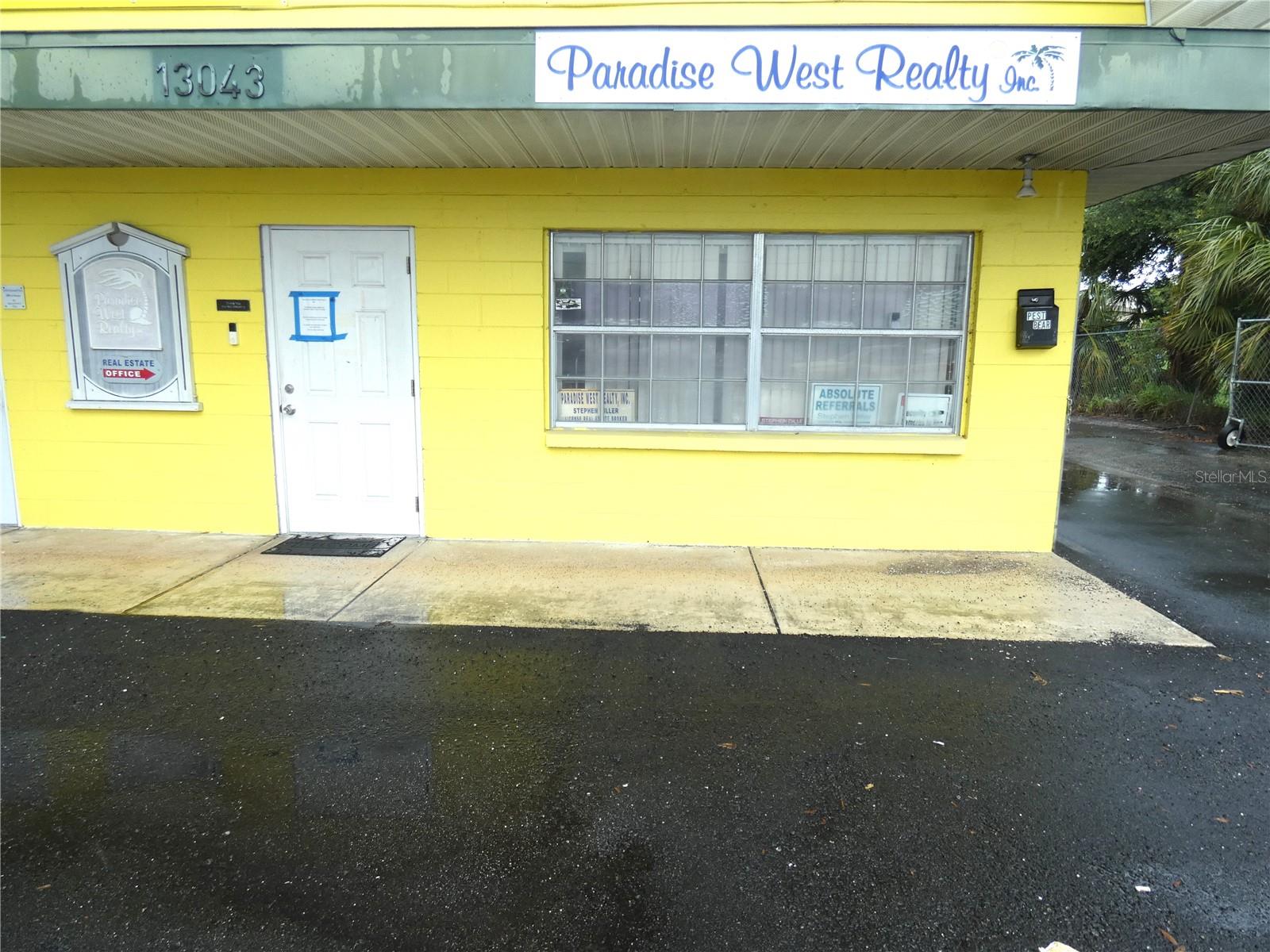 Photo of 13043 US HIGHWAY 19 HUDSON FL 34667