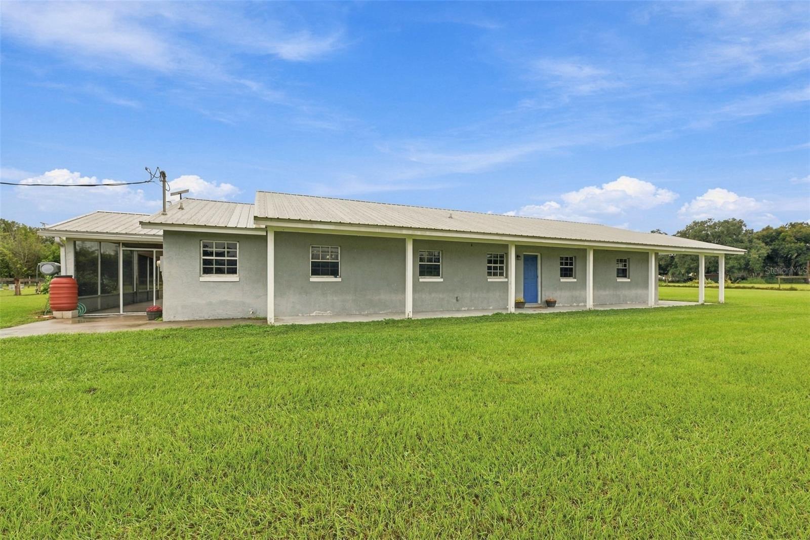 Photo of 9124 CAREY ROAD LITHIA FL 33547