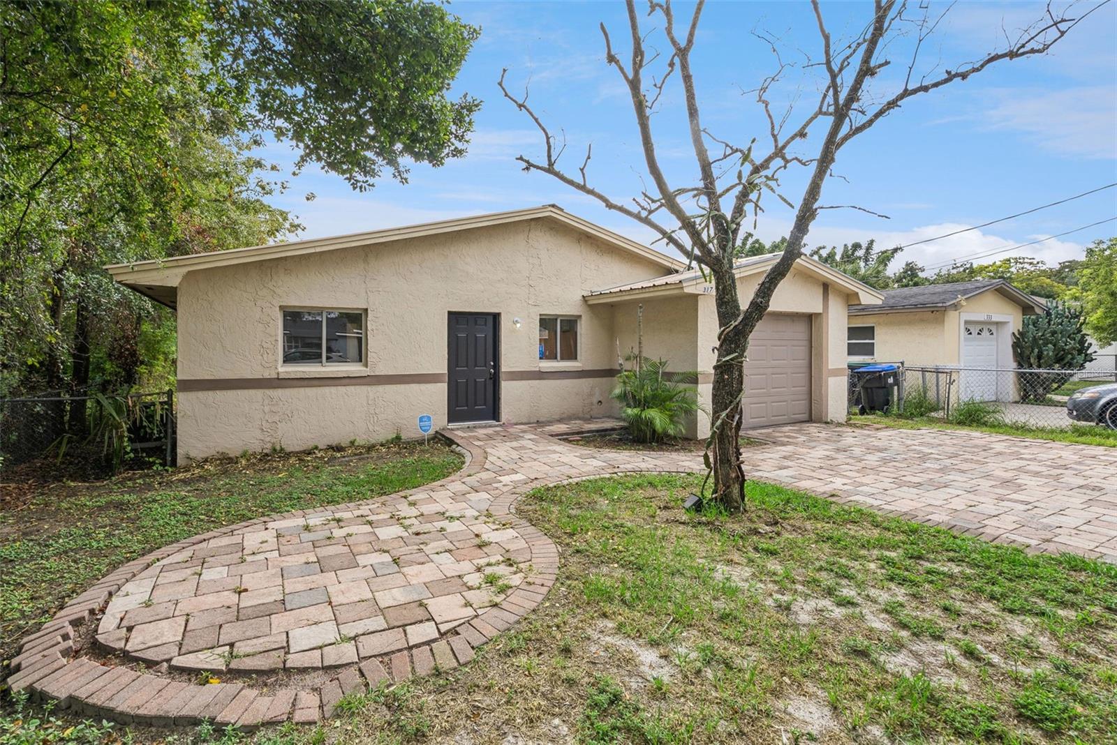 Photo of 317 S OBSERVATORY DRIVE ORLANDO FL 32835