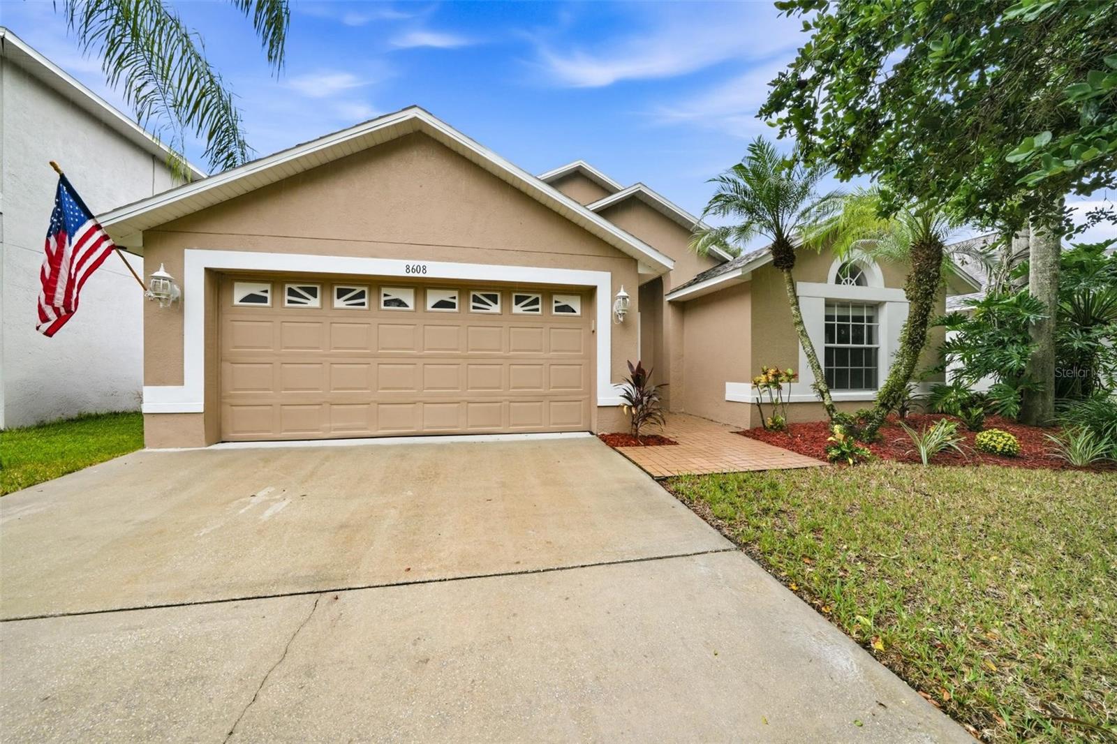 Photo of 8608 BUTTONBUSH COURT TAMPA FL 33647