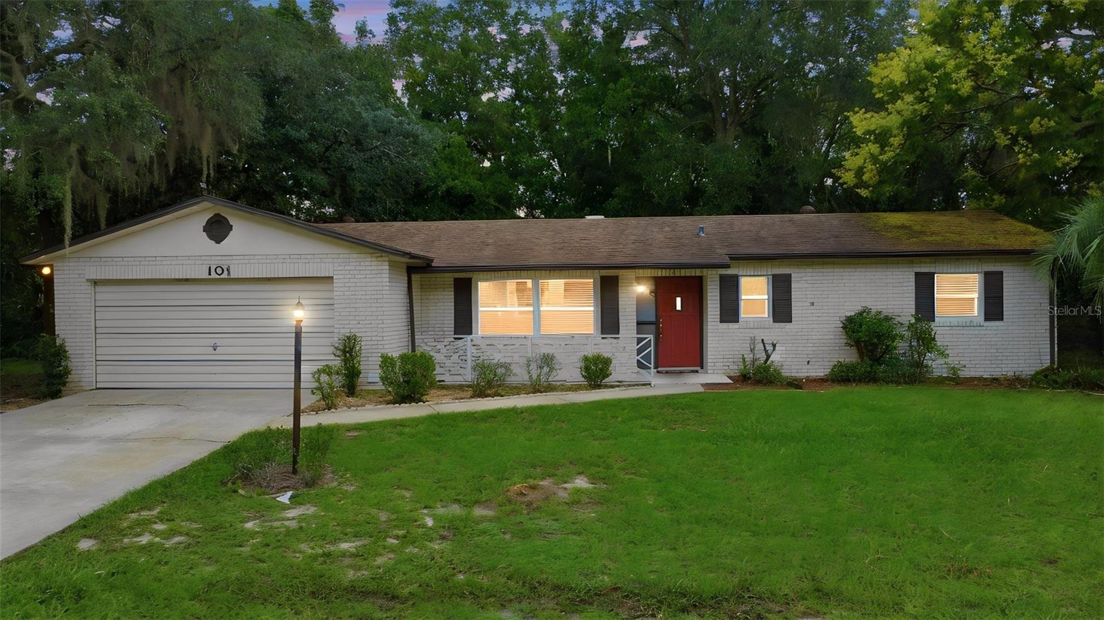 Photo of 101 HIGHLAND AVENUE DEBARY FL 32713