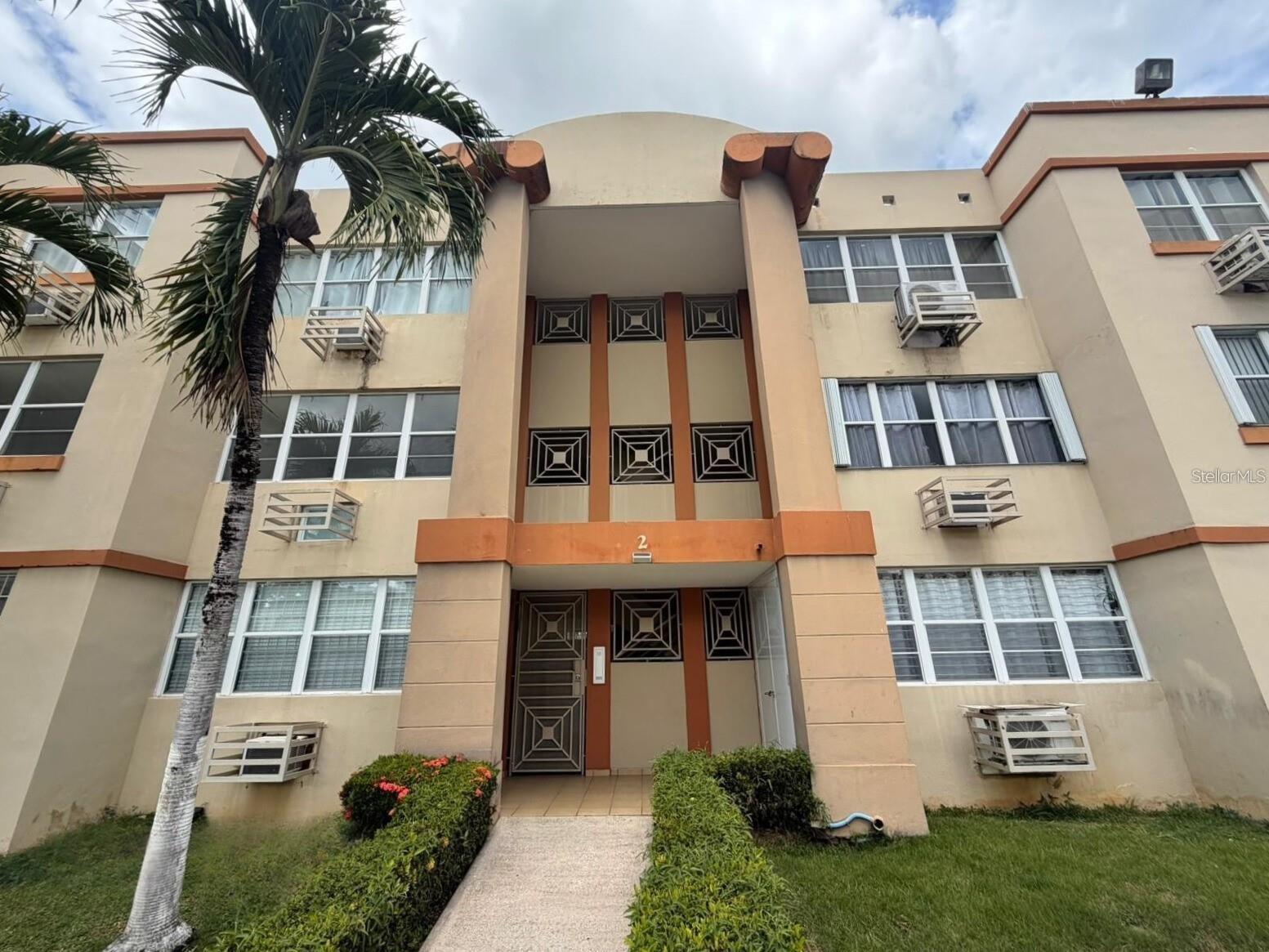 Photo of 204 PARQUE SAN ANTONIO CAGUAS PR 00725