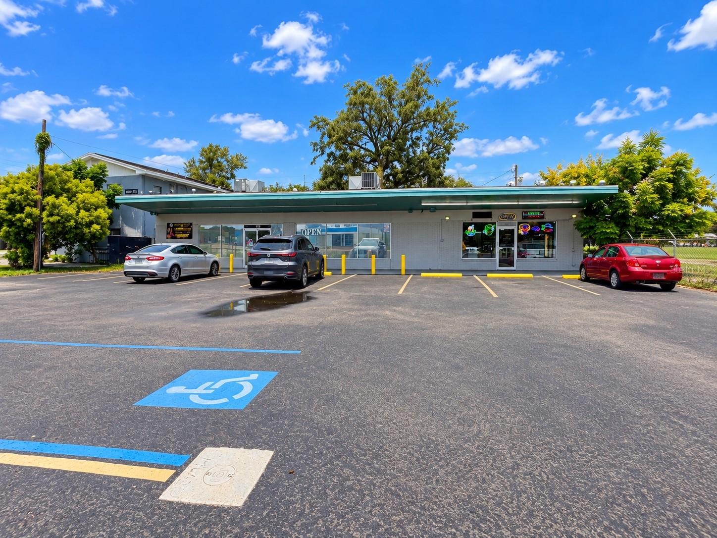 Photo of 625 S COLLINS STREET PLANT CITY FL 33563