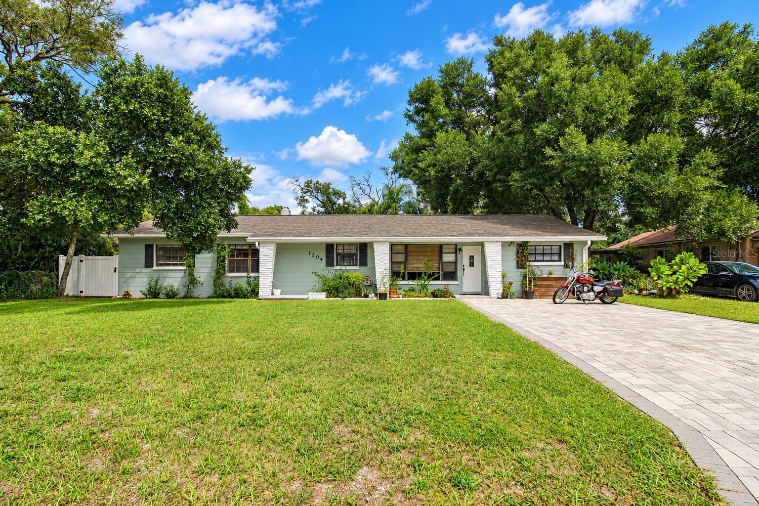 Photo of 1204 E NORTH STREET TAMPA FL 33604