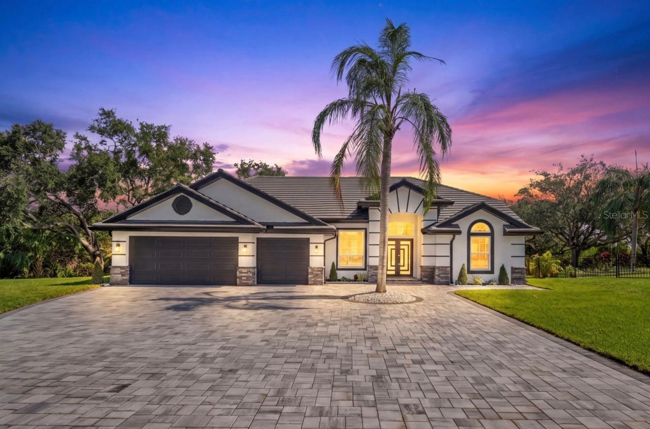 Photo of 9701 PORT COLONY WAY TAMPA FL 33615