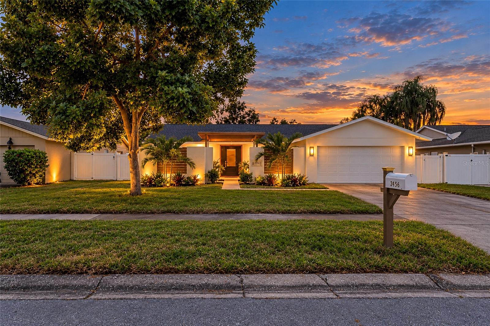 Photo of 2456 TIMBERCREST CIRCLE CLEARWATER FL 33763