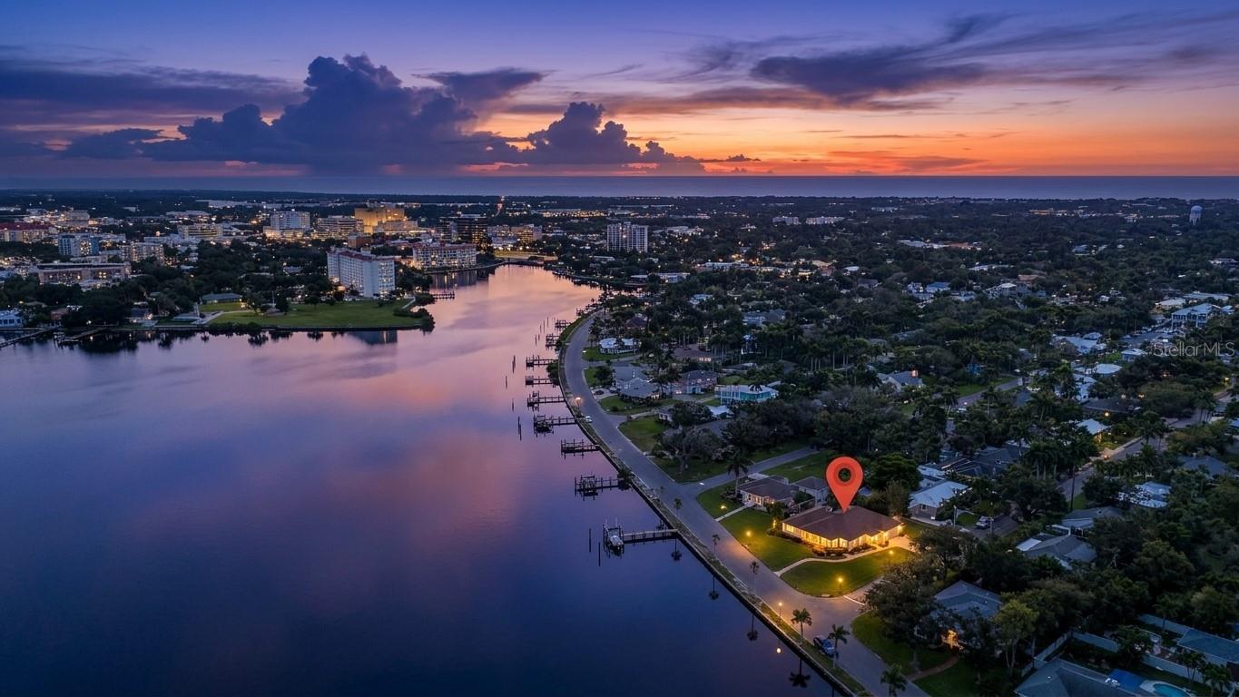 Photo of 2305 RIVERVIEW BOULEVARD BRADENTON FL 34205