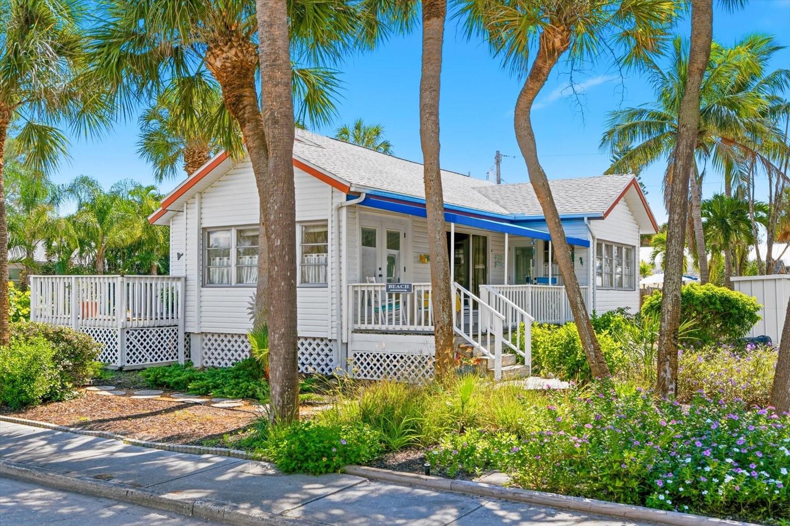 Photo of 106 14TH AVENUE ST PETE BEACH FL 33706