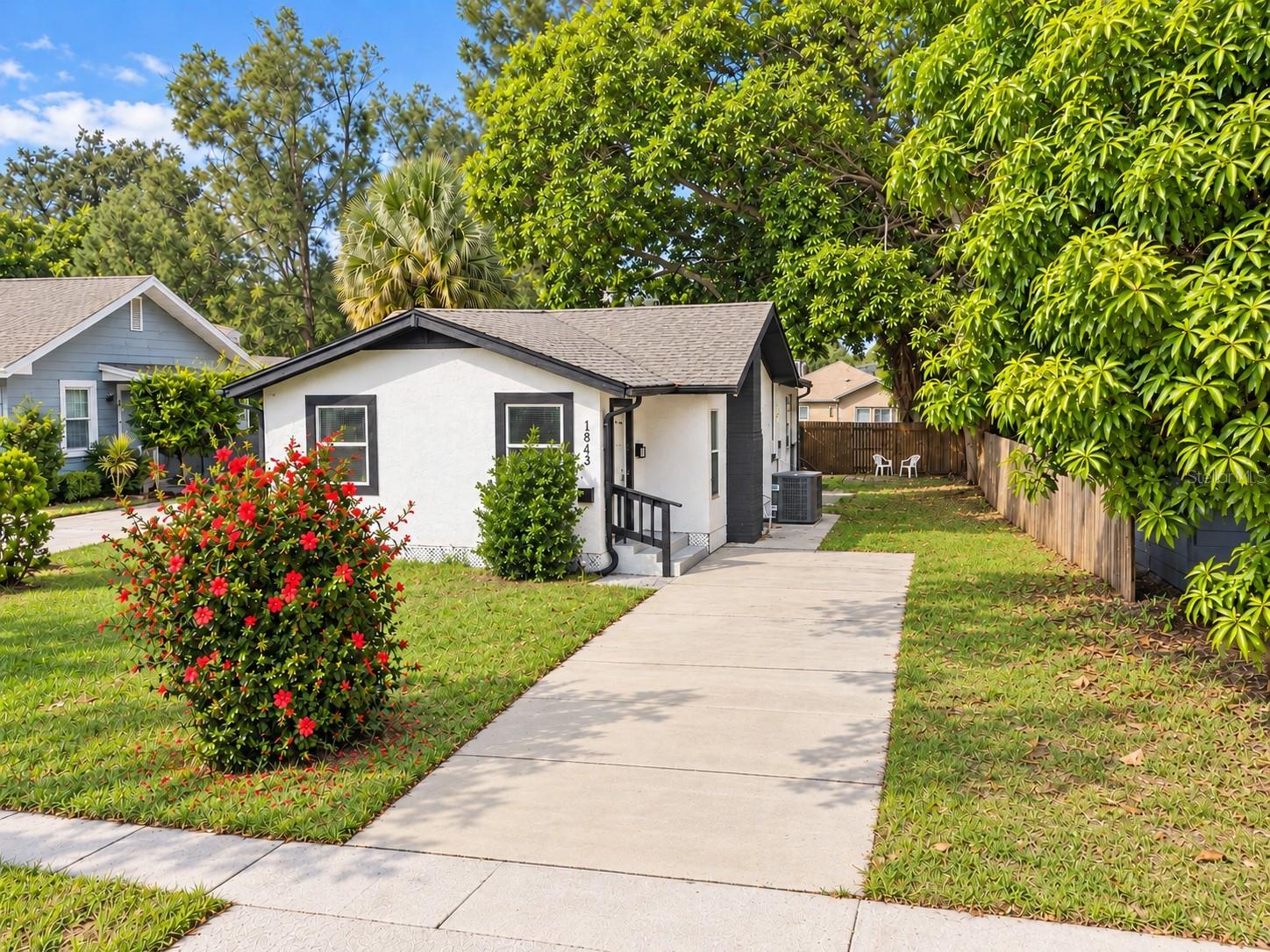 Photo of 1843 QUINCY STREET ST PETERSBURG FL 33711