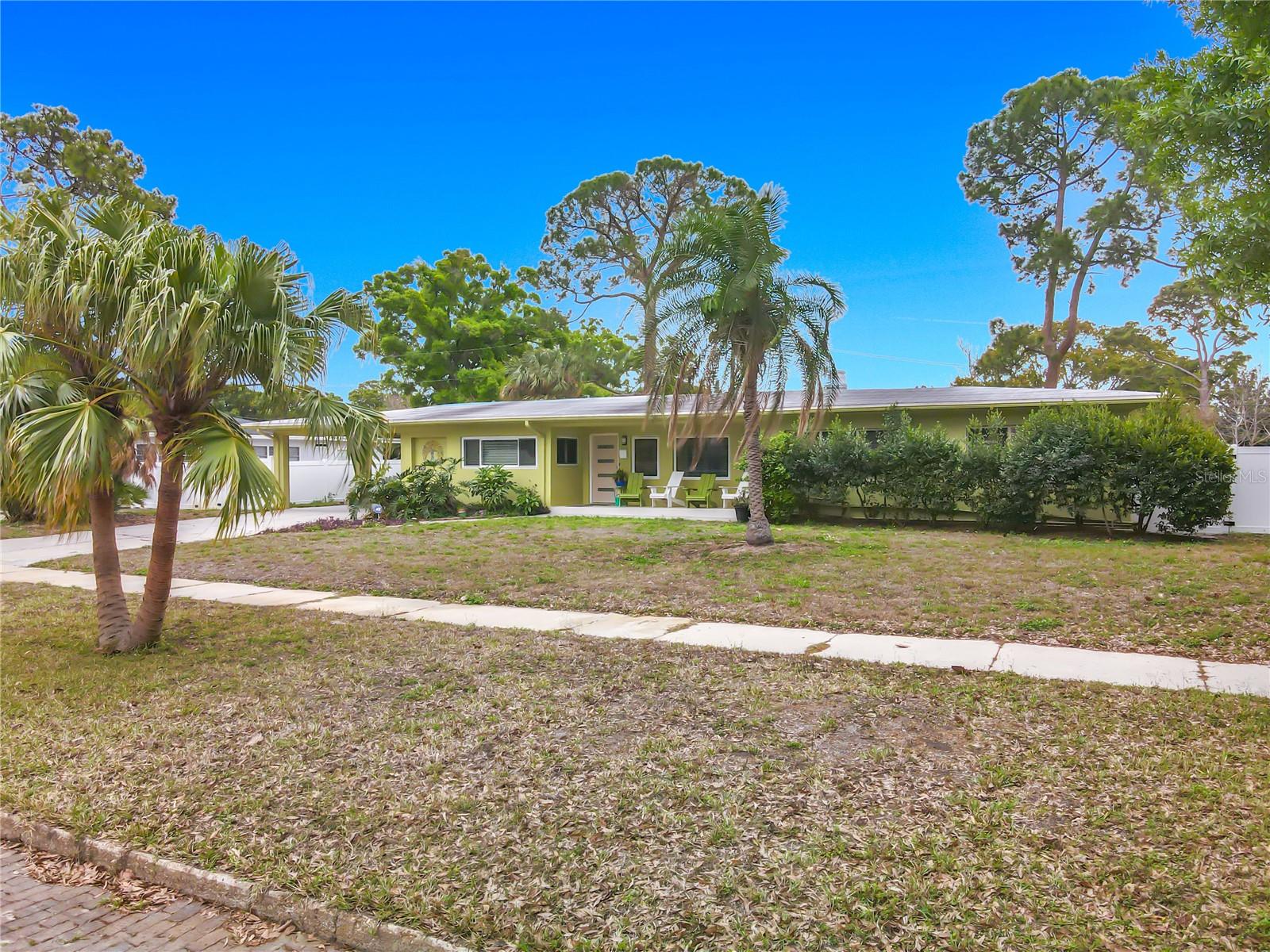 Photo of 6170 7TH AVENUE ST PETERSBURG FL 33710