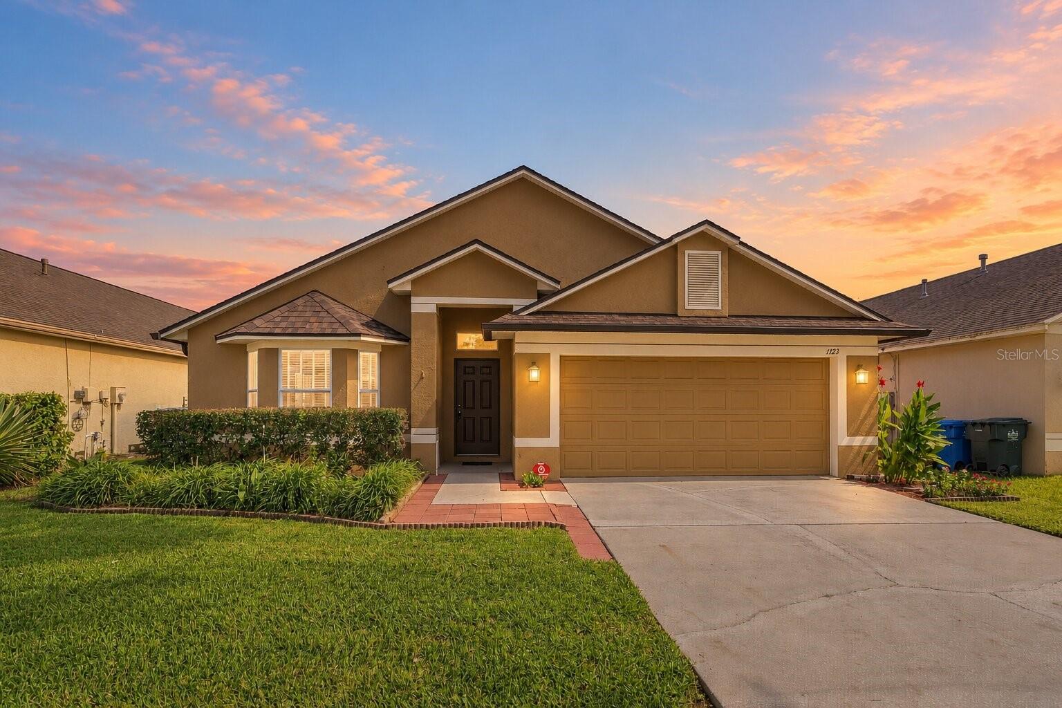 Photo of 1123 LUMSDEN POINTE BOULEVARD VALRICO FL 33594