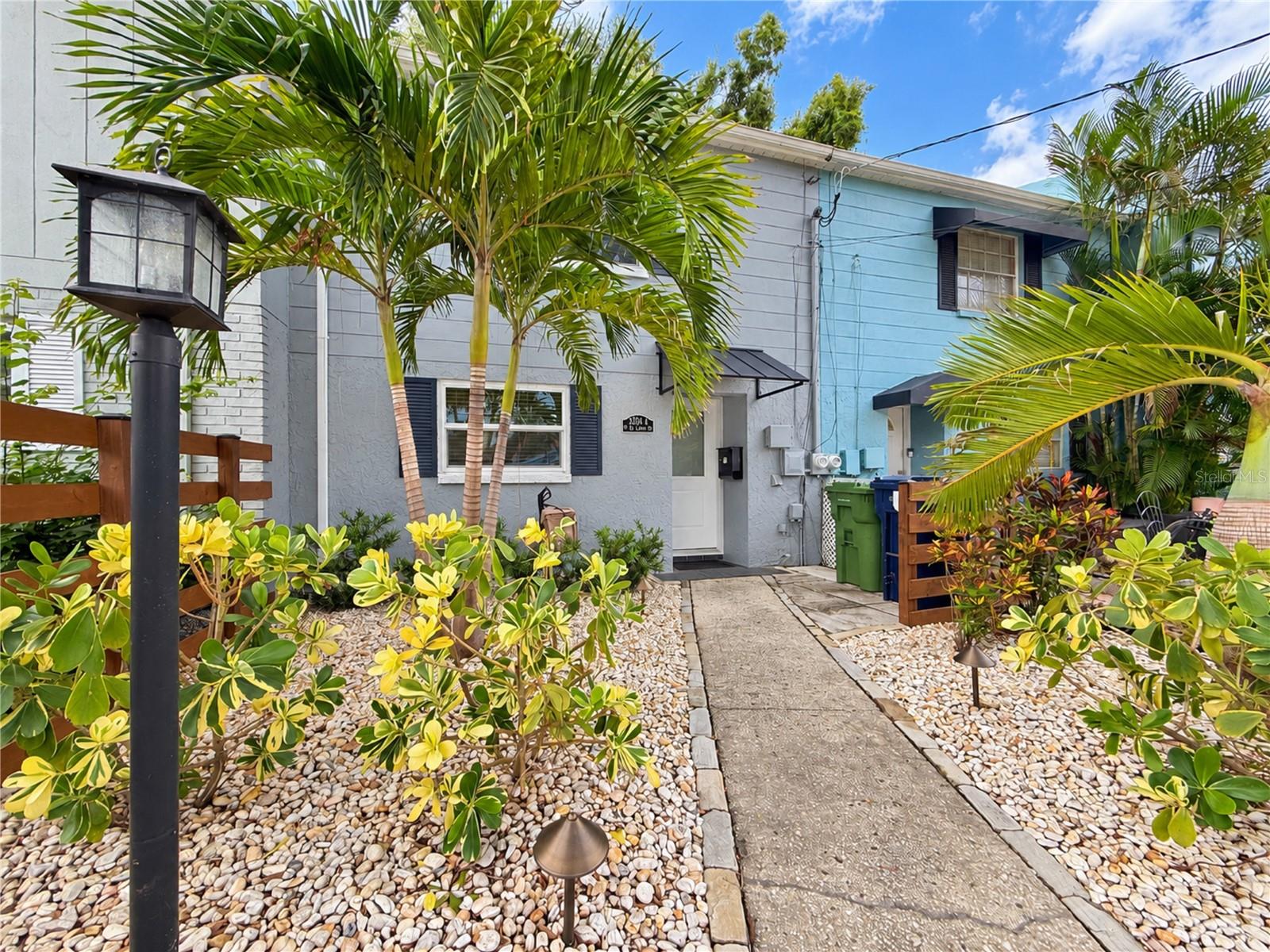 Photo of 3204 W DE LEON STREET #A TAMPA FL 33609