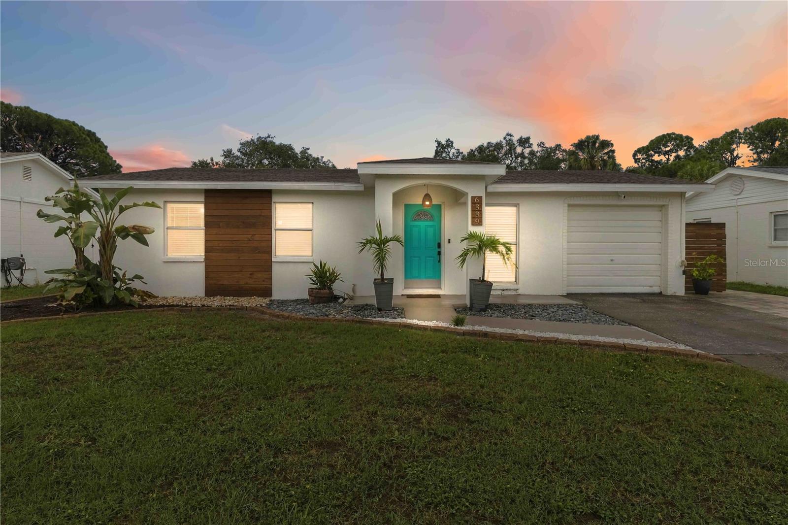 Photo of 6339 S LANSDALE CIRCLE TAMPA FL 33616