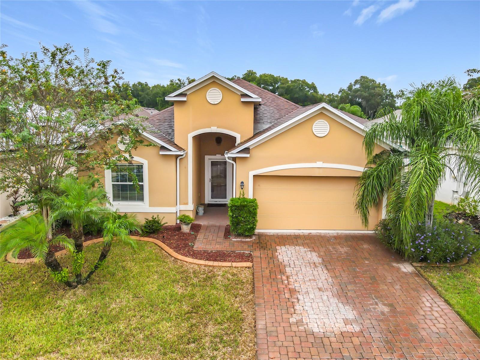 Photo of 141 W FIESTA KEY LOOP DELAND FL 32720