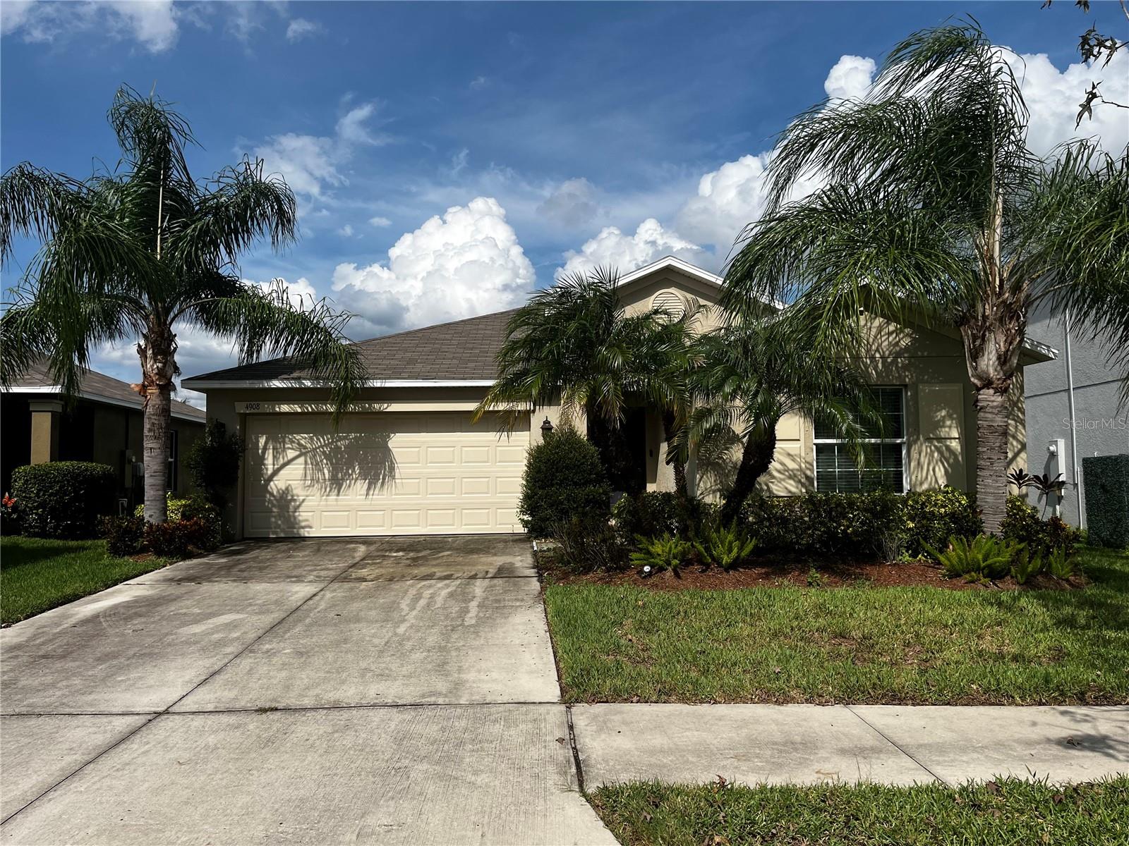 Photo of 4908 BABBLING BROOK LANE WIMAUMA FL 33598