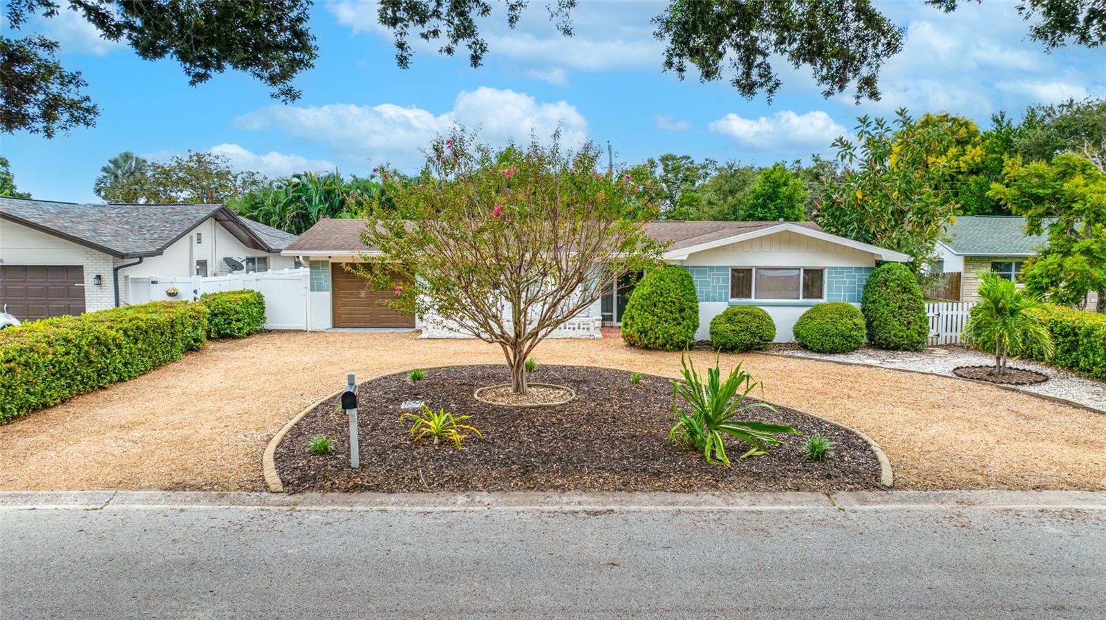 Photo of 2354 KILGORE DRIVE LARGO FL 33770