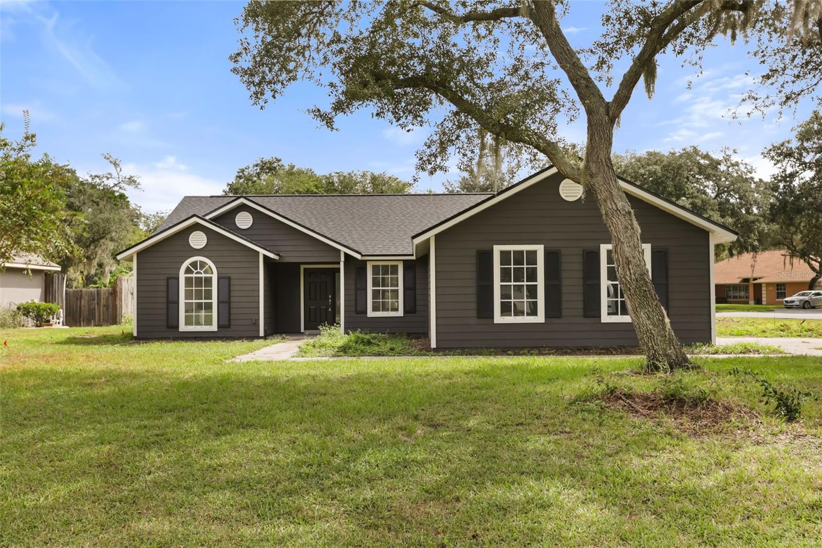 Photo of 32930 INDIAN WOODS DRIVE LEESBURG FL 34788