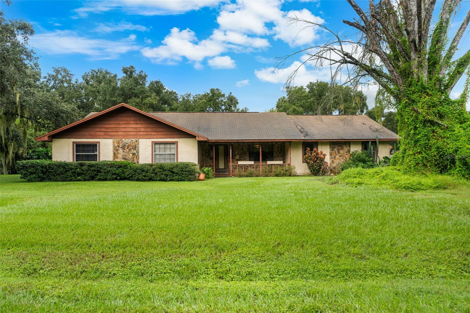 Photo of 4253 STAFFORD DRIVE WINTER HAVEN FL 33880