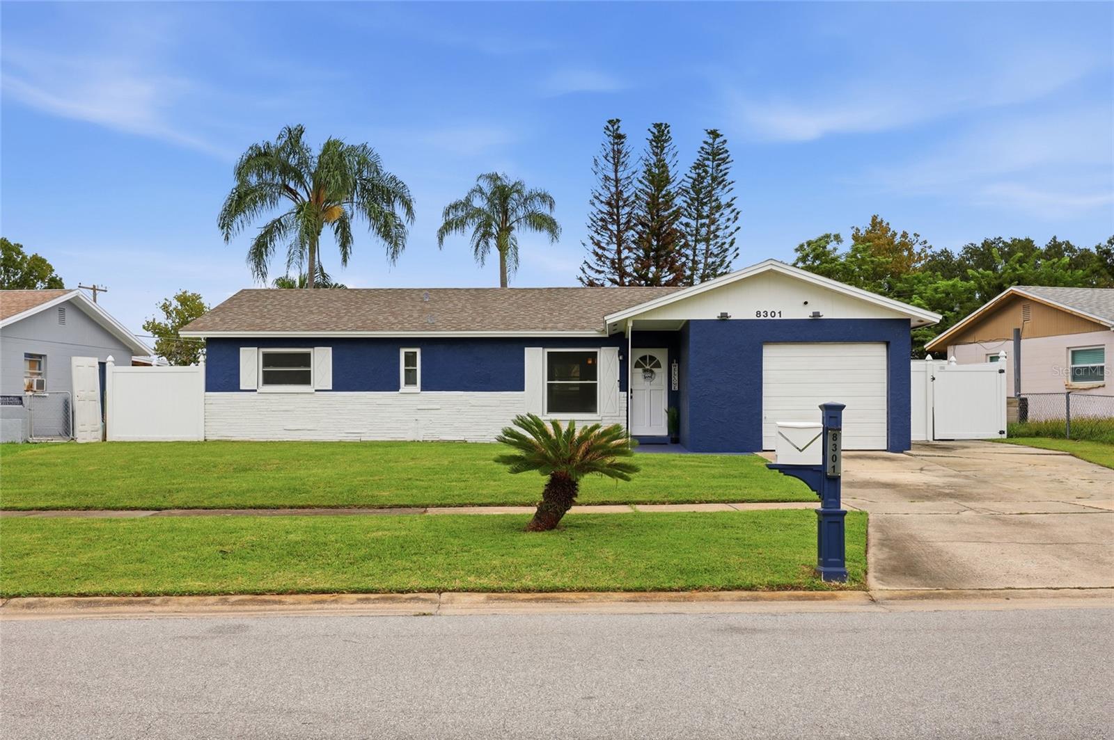 Photo of 8301 SARNOW DRIVE ORLANDO FL 32822