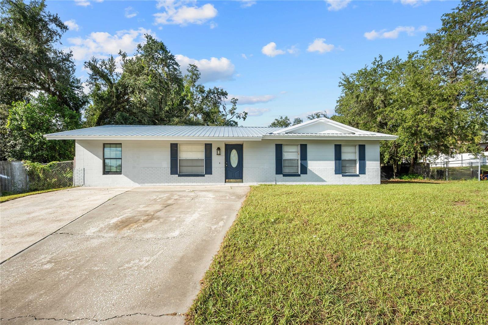 Photo of 37124 GOLDENROD COURT DADE CITY FL 33523