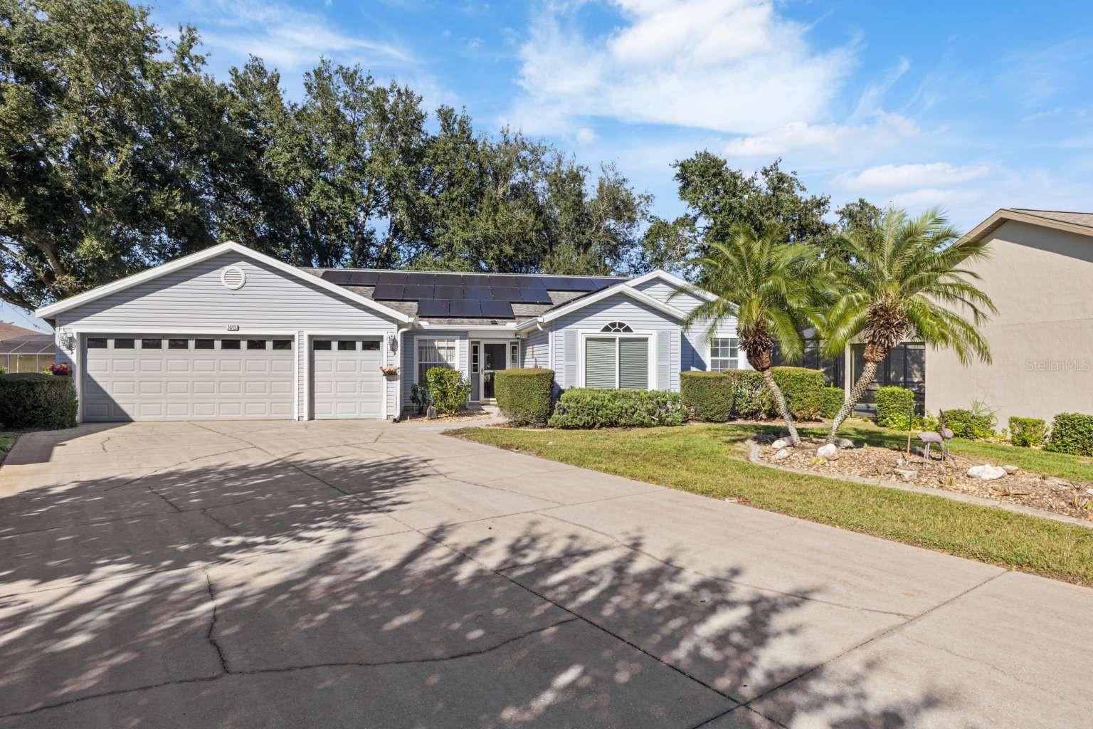 Photo of 24725 BRIGHTWATER COURT LEESBURG FL 34748