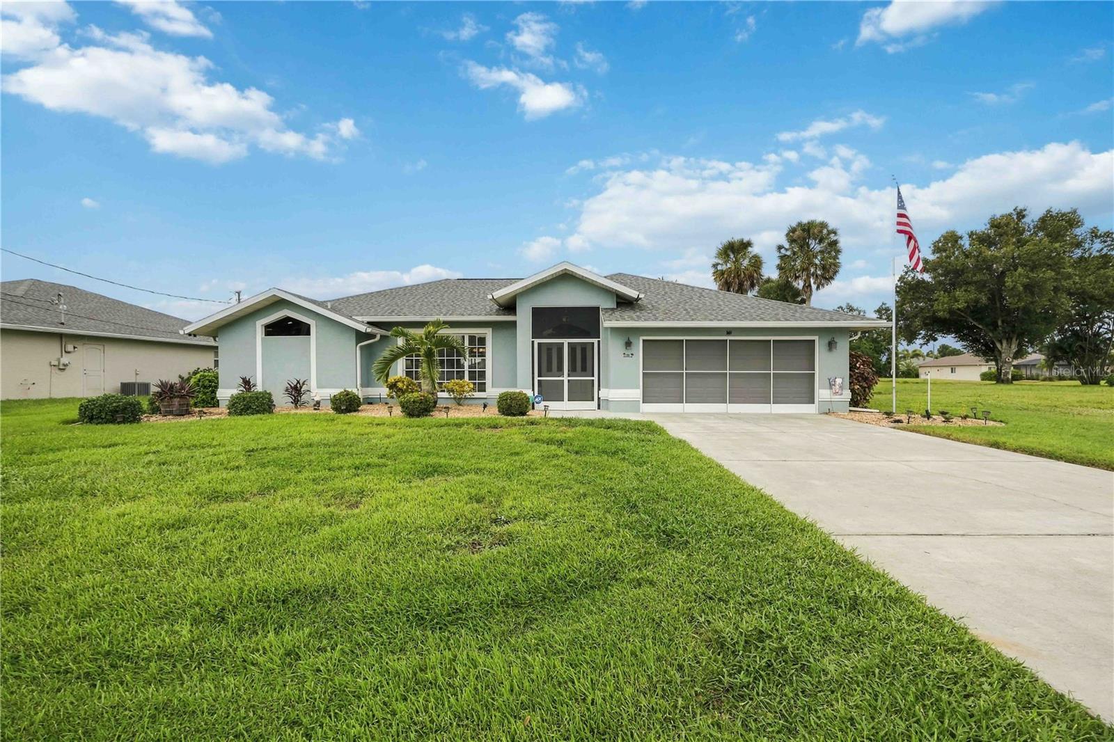 Photo of 13 SPORTSMAN ROAD ROTONDA WEST FL 33947
