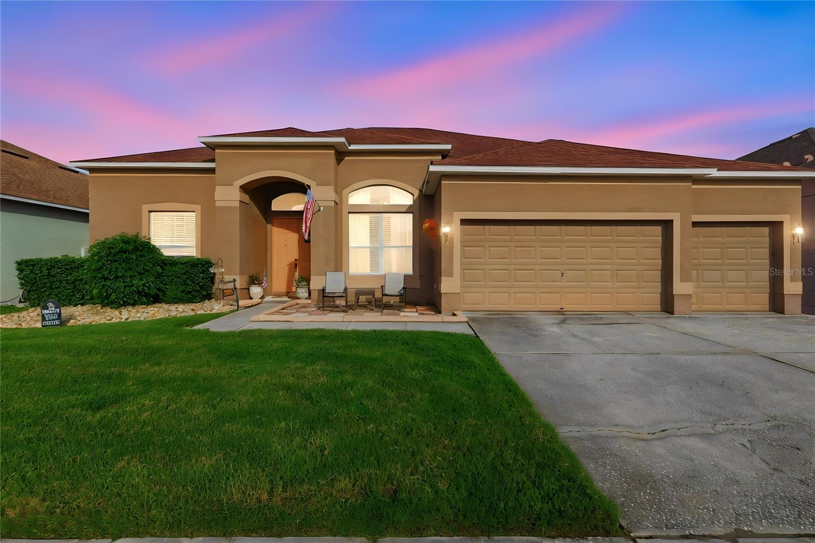 Photo of 439 FIELDSTREAM BOULEVARD ORLANDO FL 32825
