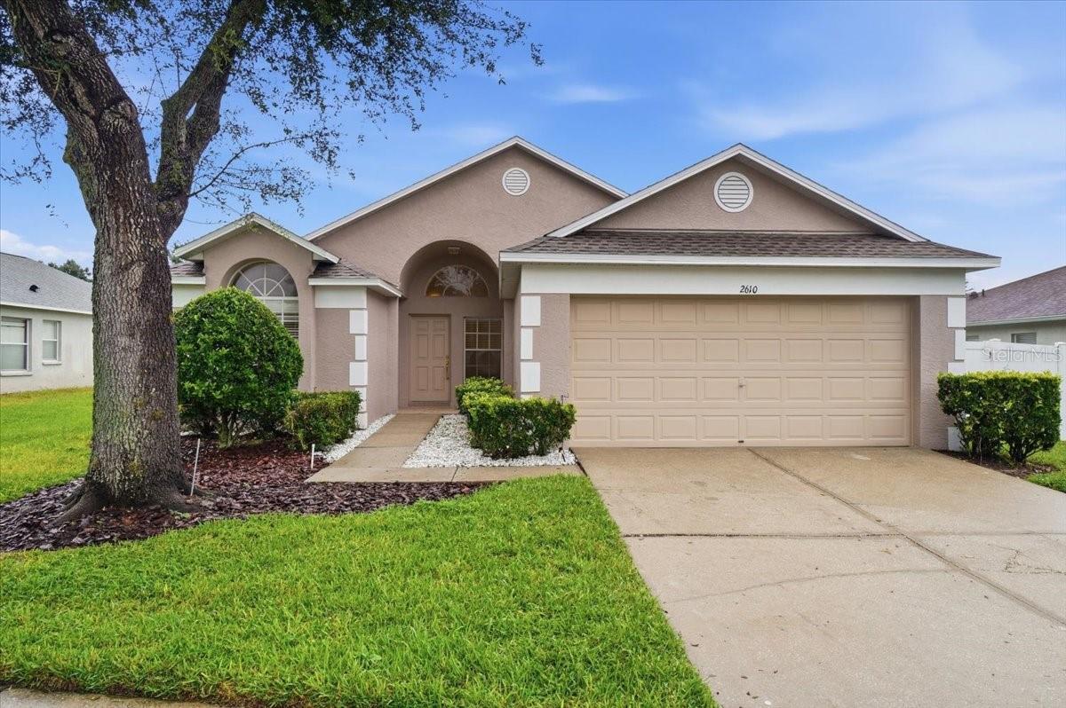 Photo of 2610 BUCKHORN PRESERVE BOULEVARD VALRICO FL 33596