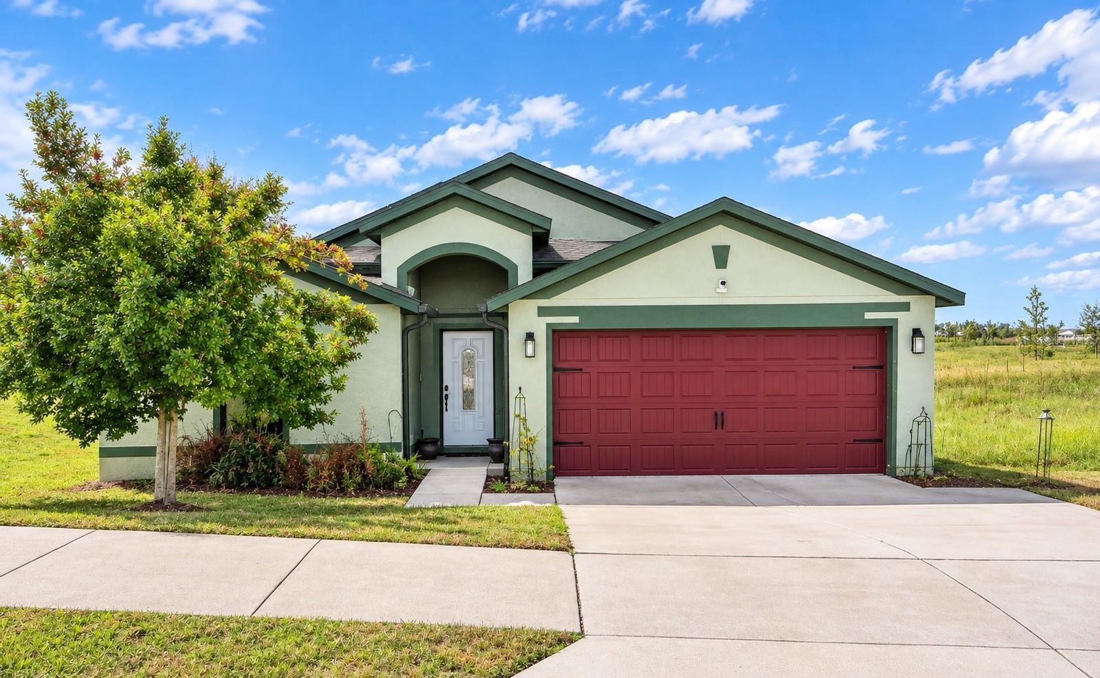 Photo of 414 MILES BOULEVARD DUNDEE FL 33838