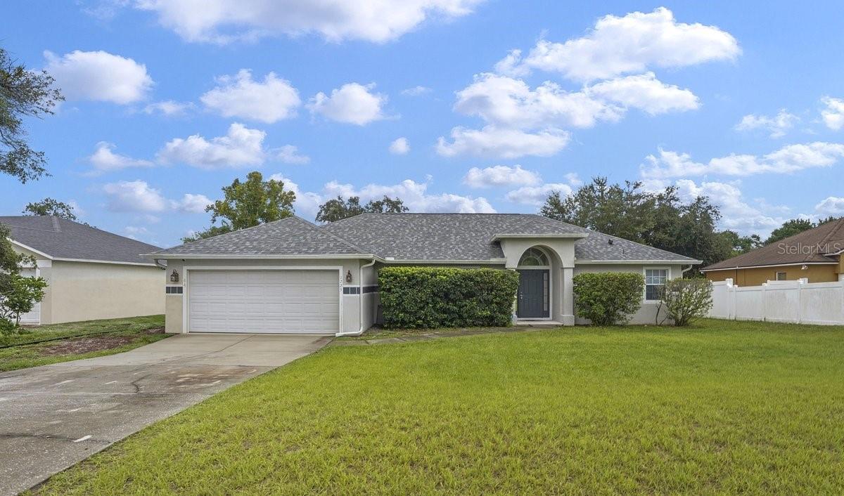 Photo of 1725 HERNANDO AVENUE DELTONA FL 32725