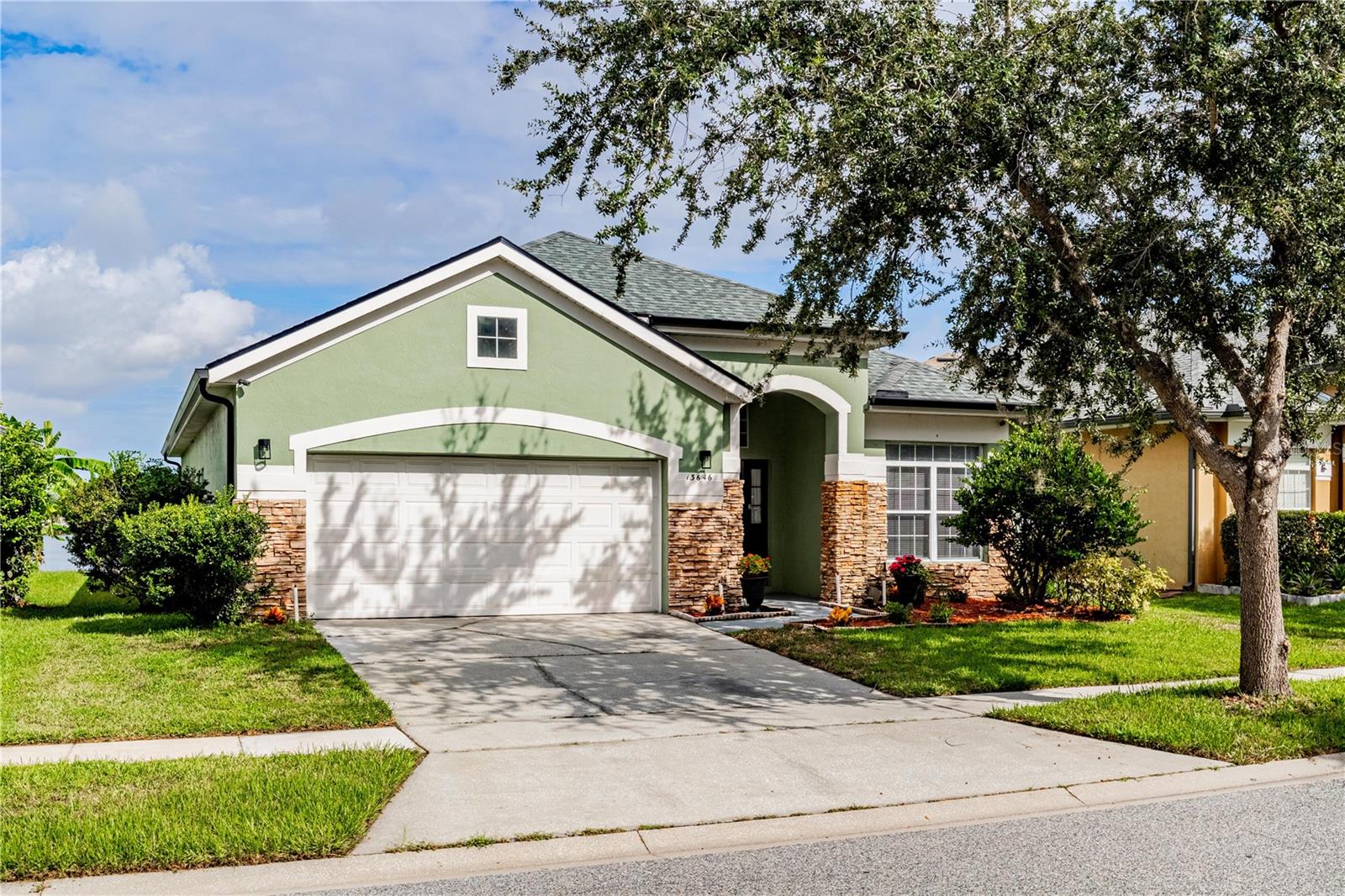 Photo of 13646 HAWK LAKE DRIVE ORLANDO FL 32837