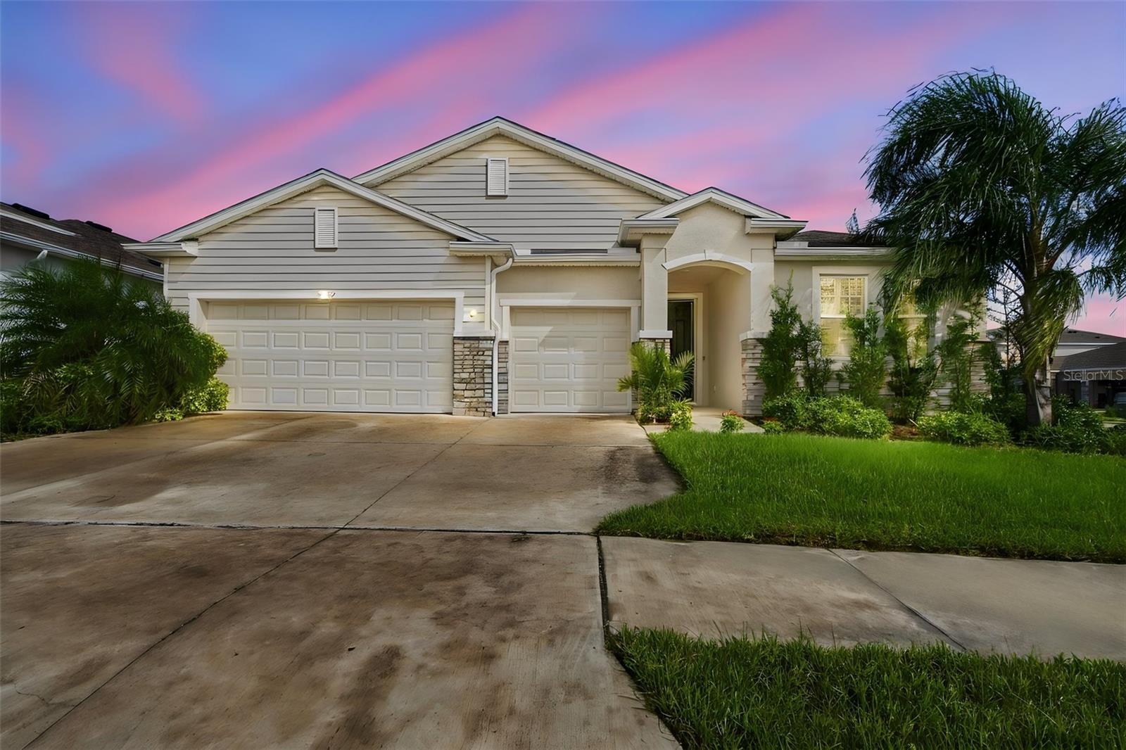 Photo of 32337 CONCHSHELL SAIL STREET WESLEY CHAPEL FL 33545