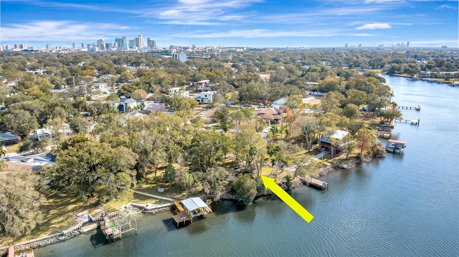 Photo of 3304 N PERRY AVENUE TAMPA FL 33603